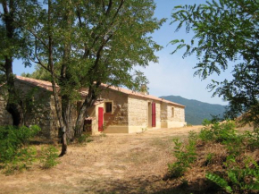 Maison de 3 chambres avec jacuzzi et jardin clos a Sartene